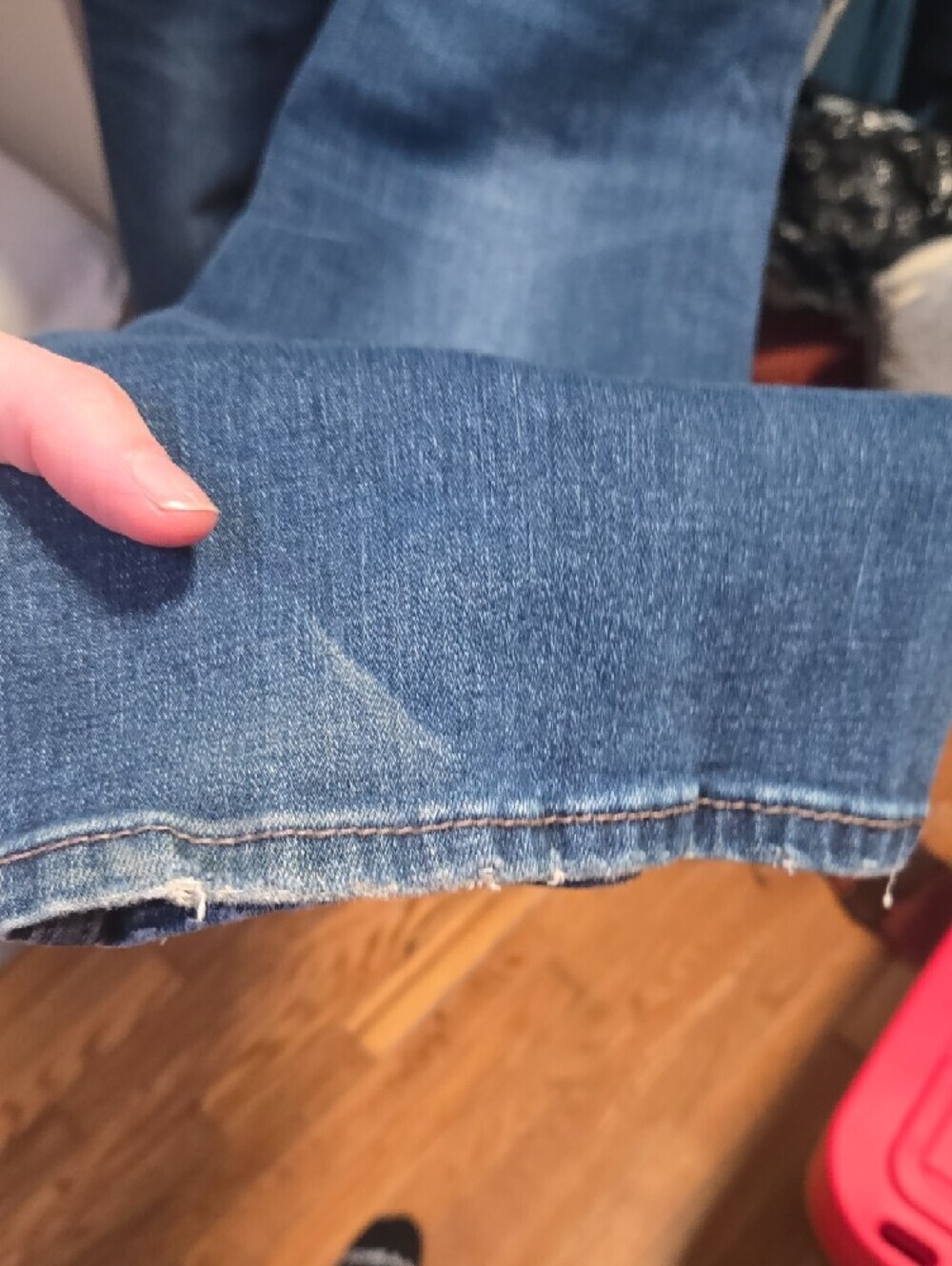 Silver Jeans Women's Bootcut Jeans in Medium Blue - Picture 6 of 6